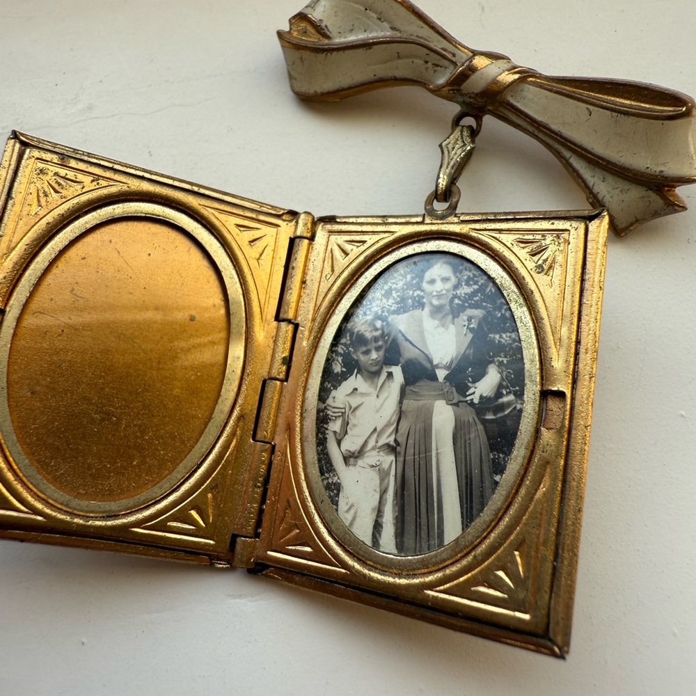 Antique Enamel Floral  Locket Brooch